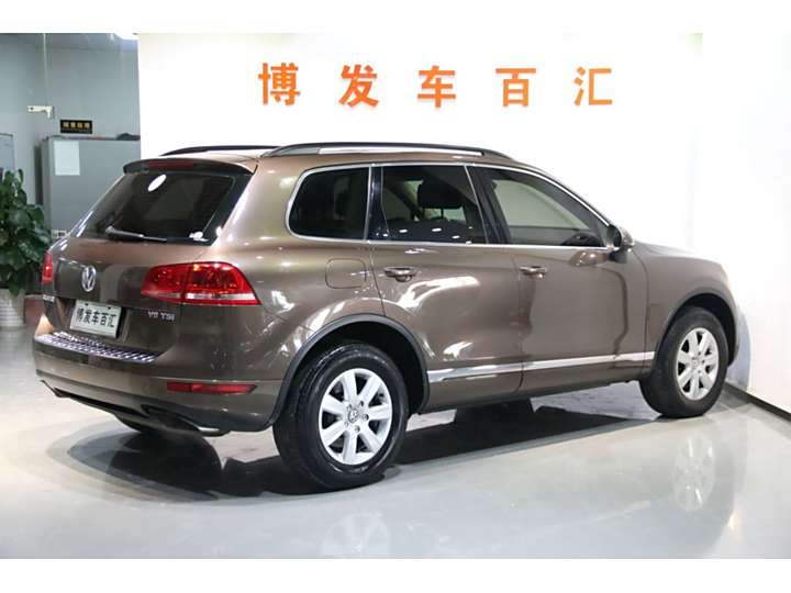 途锐2011款 3.0tsi 标配型