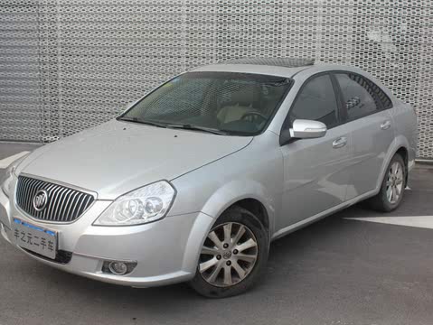 6lx-at_银灰色_二手车