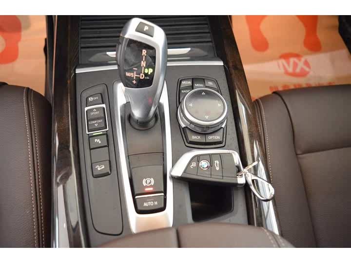 宝马x5 2014款 xdrive35i 领先型