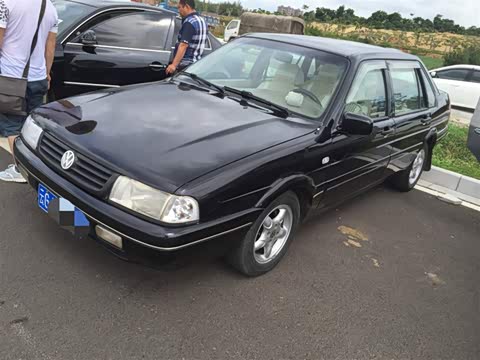 【图】红河二手桑塔纳2000 1.8 gsi 手动挡_黑色_二手车之家