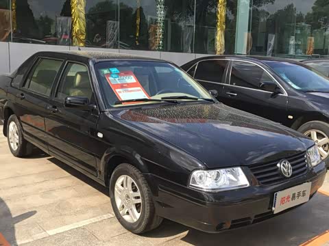 【图】晋城二手桑塔纳2000 1.8 gsi 手动挡_黑色_二手车之家